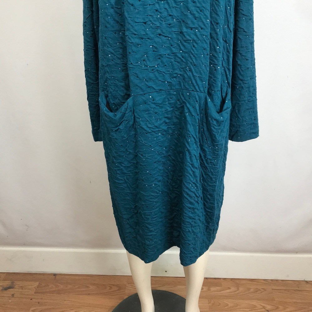 Qneel Teal Textured Mock Neck Long Sleeve Midi Dress with Sparkle Accents - Picture 4 of 11